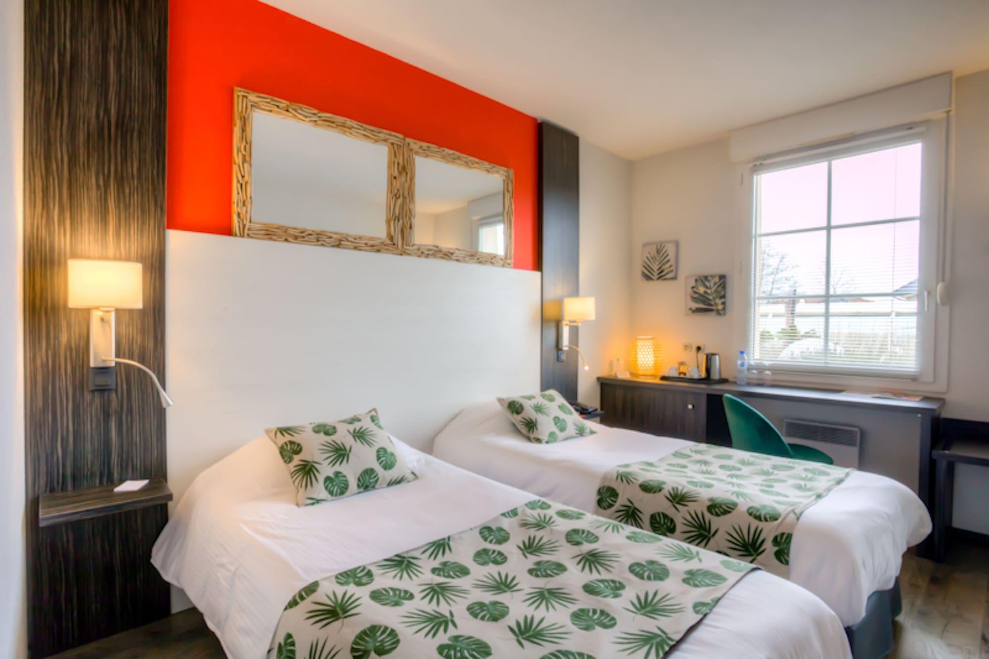 The Originals Boutique, Hotel Le Pillebois, Bourg-En-Bresse Nord Malafretaz Екстериор снимка
