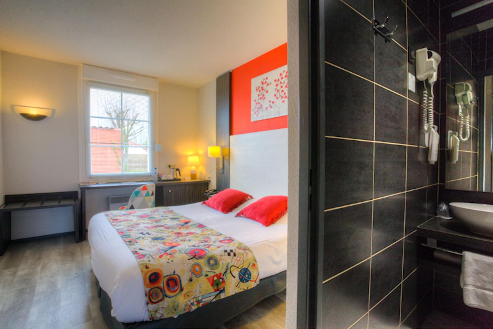 The Originals Boutique, Hotel Le Pillebois, Bourg-En-Bresse Nord Malafretaz Екстериор снимка