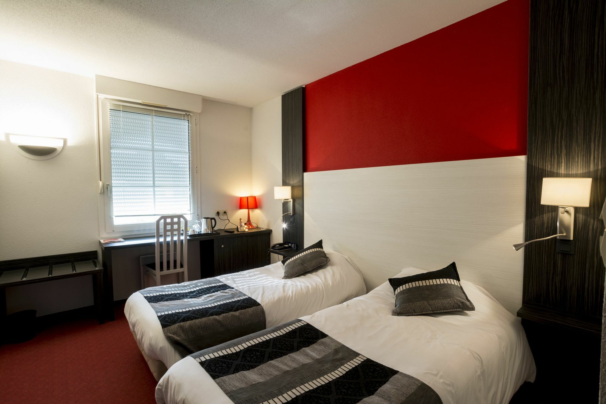 The Originals Boutique, Hotel Le Pillebois, Bourg-En-Bresse Nord Malafretaz Екстериор снимка